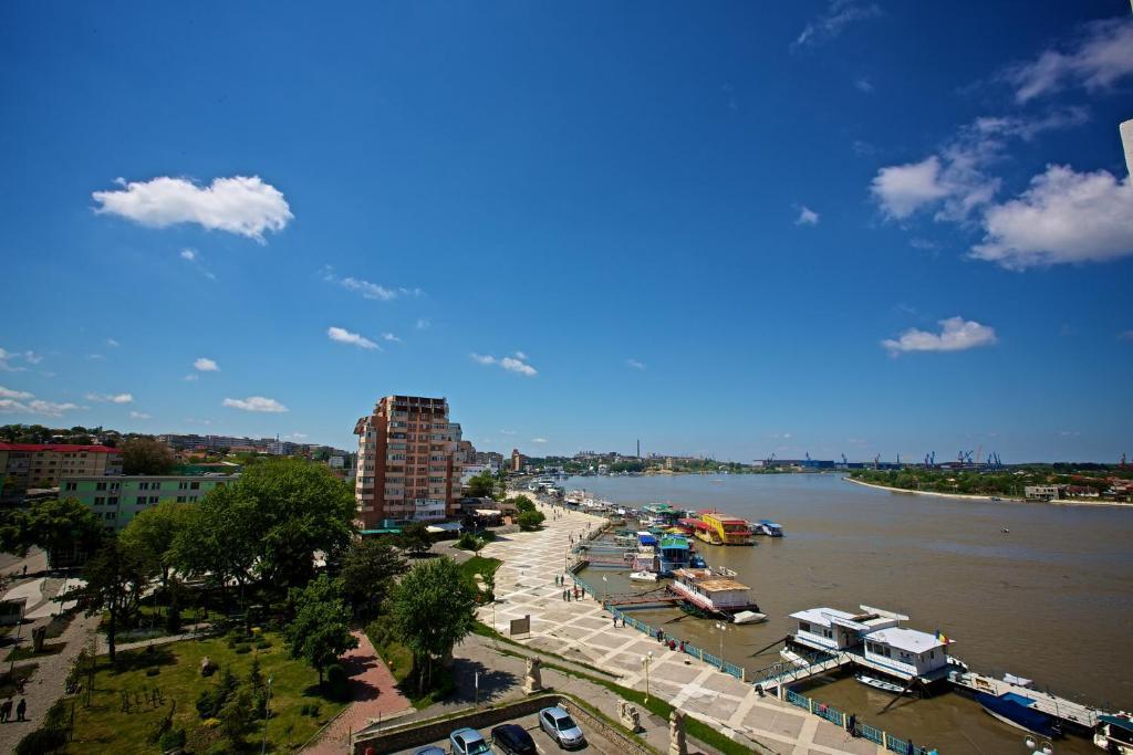 Hotel Delta 4 Tulcea Exterior photo