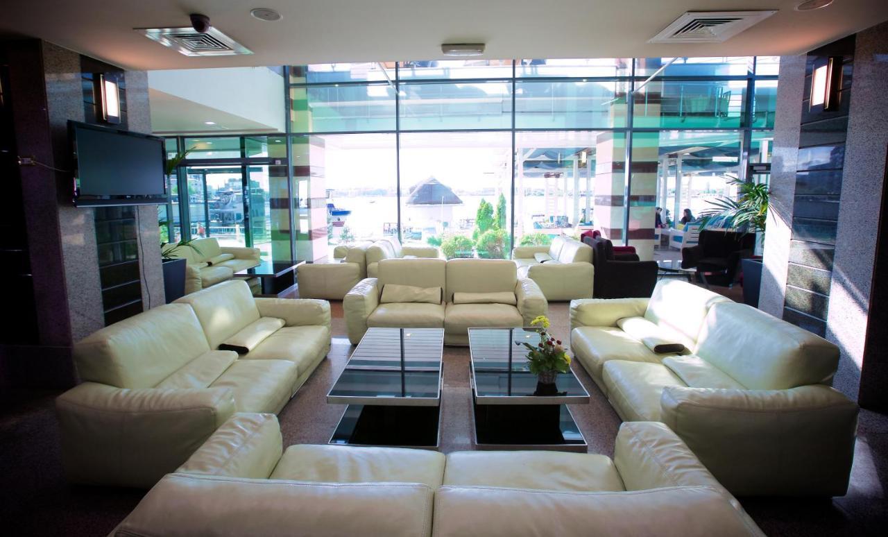 Hotel Delta 4 Tulcea Exterior photo